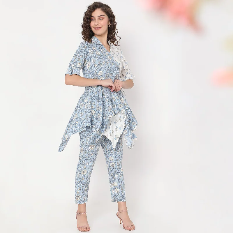 Straight Fit Printed Kurta with Pant Set