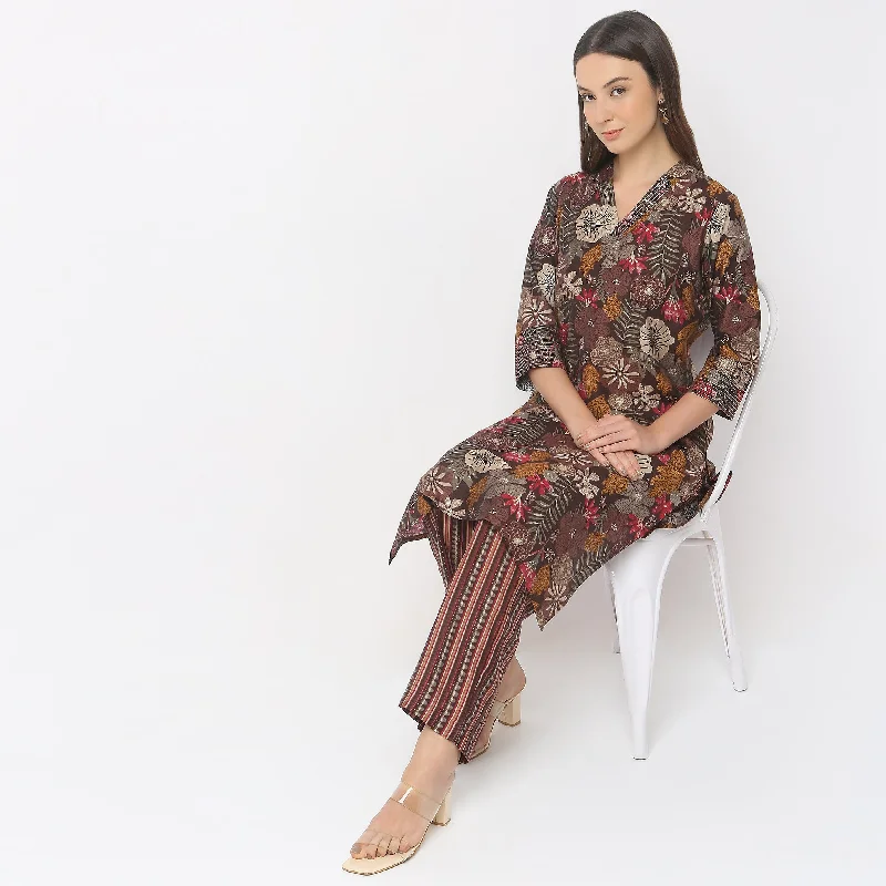 Regular Fit Printed Kurta with Pant Set