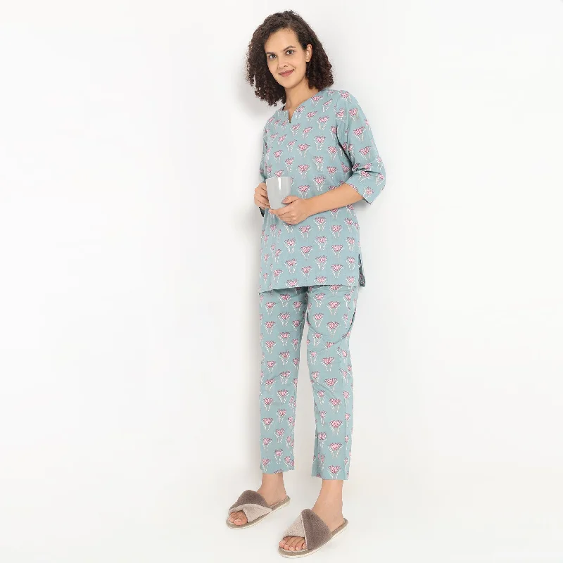 Regular Fit Printed T-shirt with Pyjama Sleepwear Set