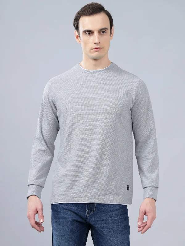 Velvet JacketsMen's Grey Self Design Full Sleeves T-shirt For Winter