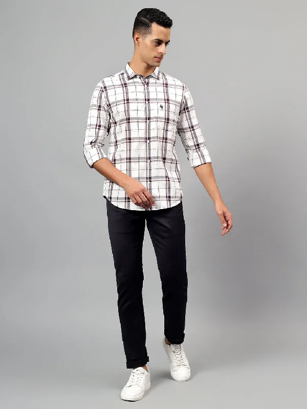 Quilted JacketsMen's White Checked Full Sleeves Casual Shirt