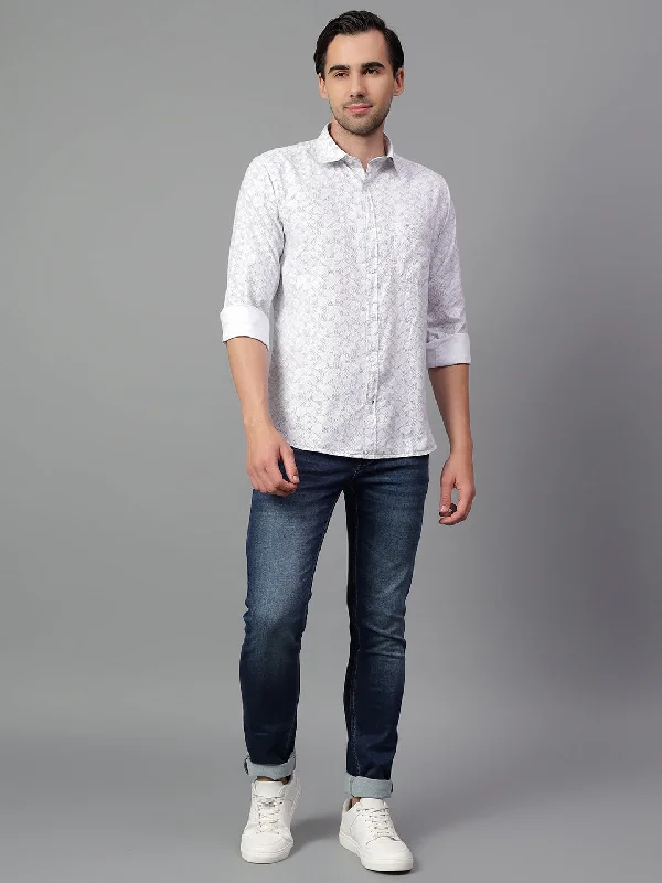 Travel JacketsMen's White Printed Full Sleeve Casual Shirt