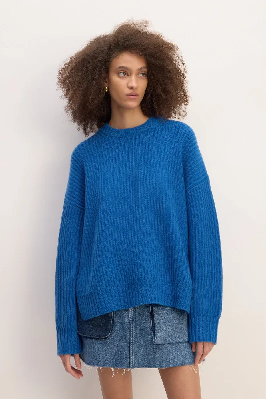 BLUE KNIT JUMPER