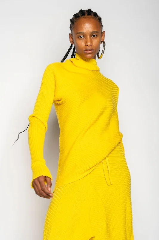 YELLOW DRAPED JUMPER IN MERINO KNIT