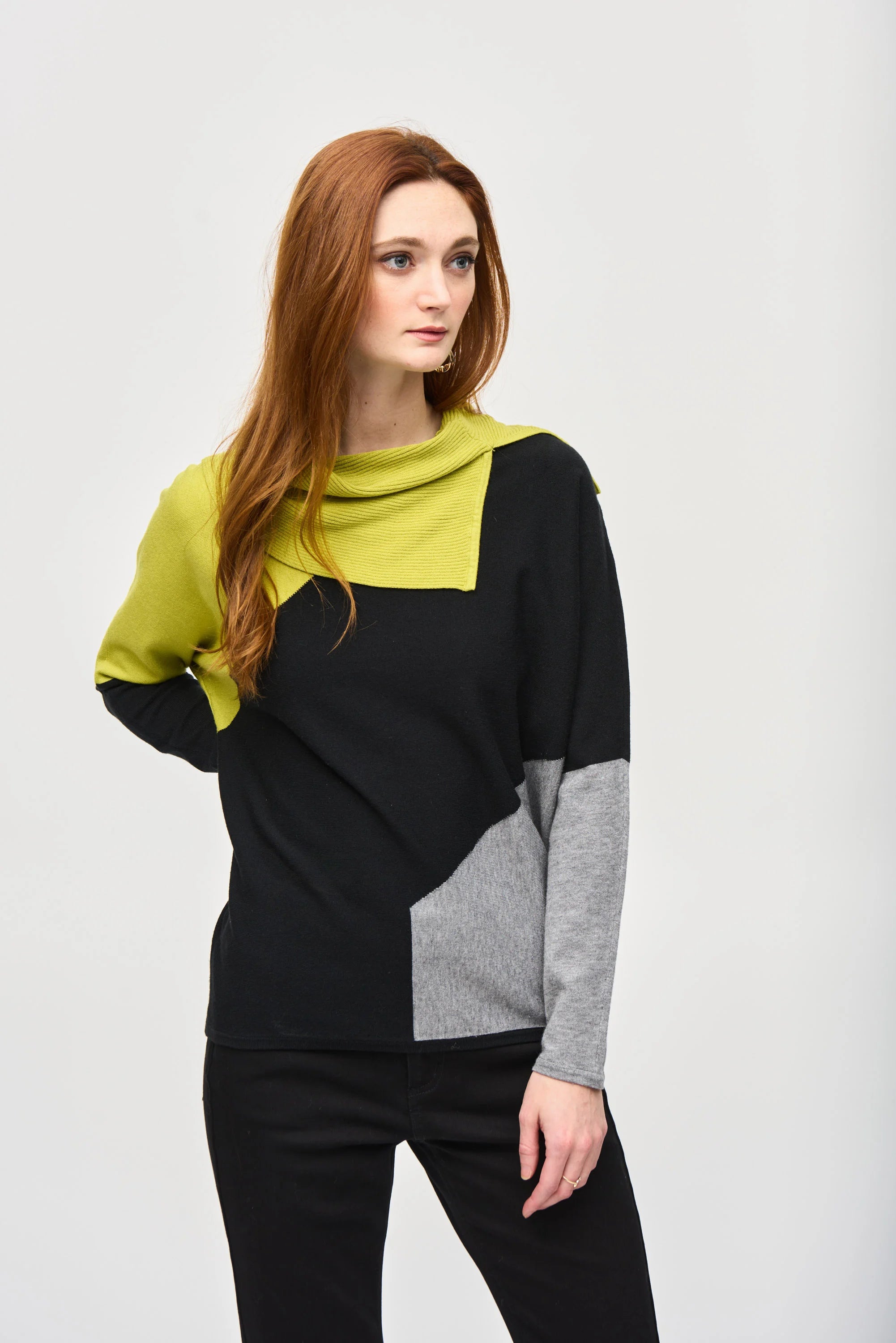 Color-Block Jacquard Sweater Top 243941